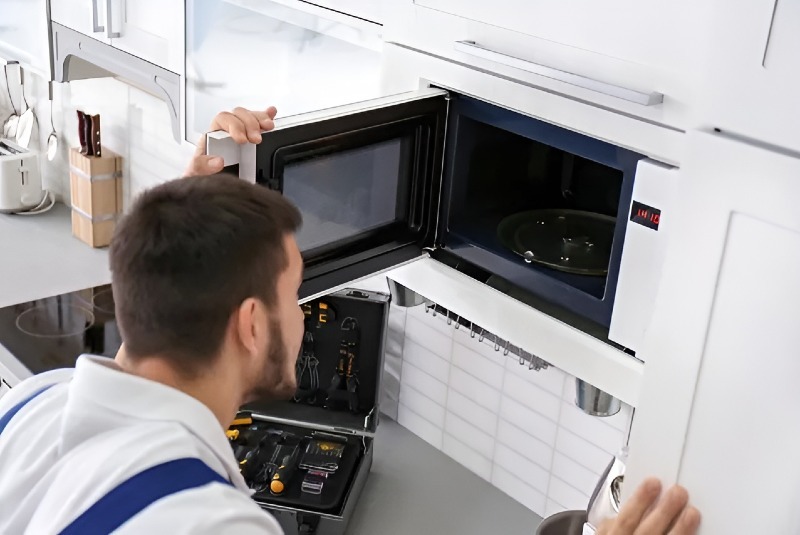 Buld-in Microwave Repair in East Los Angeles